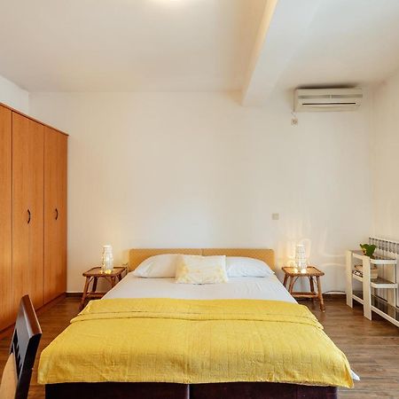 Apartmani Divna Herceg Novi Exterior foto