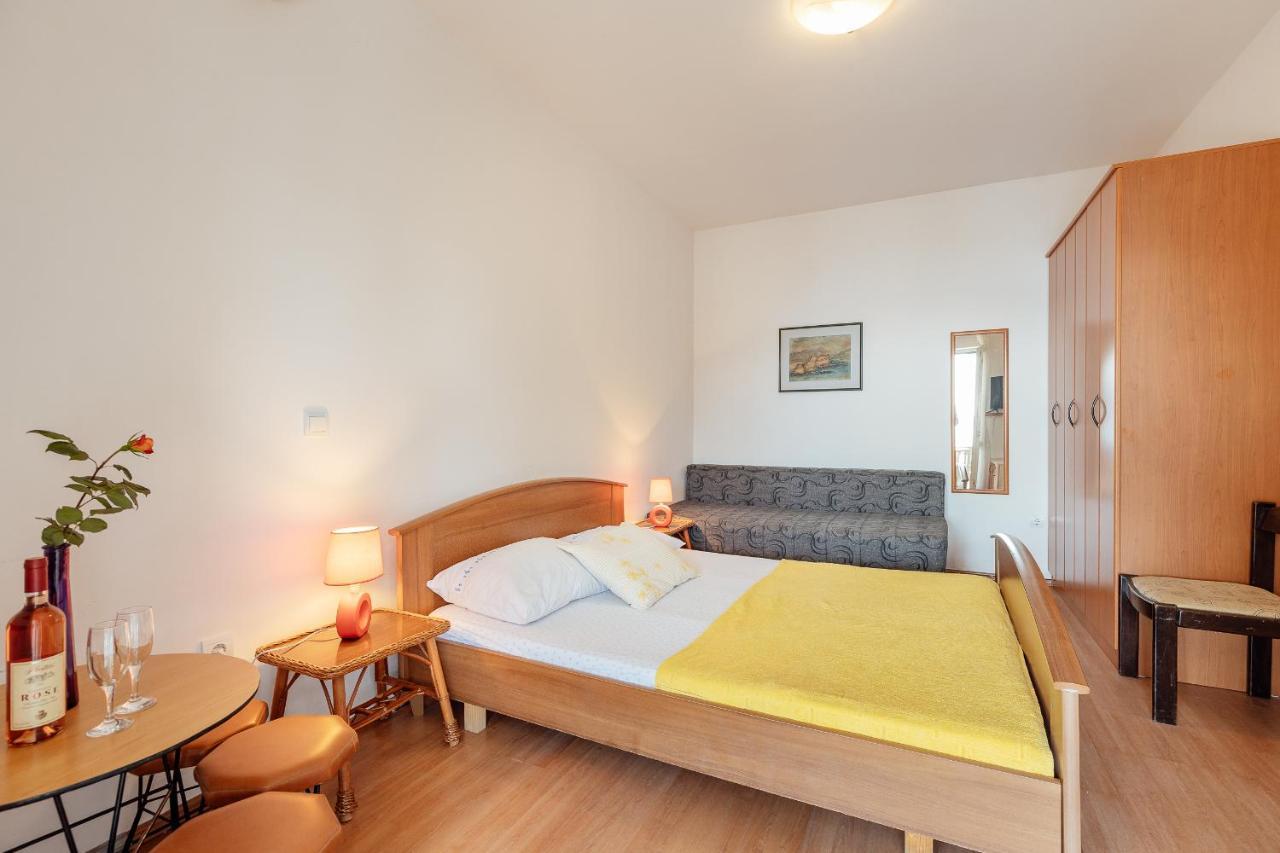 Apartmani Divna Herceg Novi Exterior foto